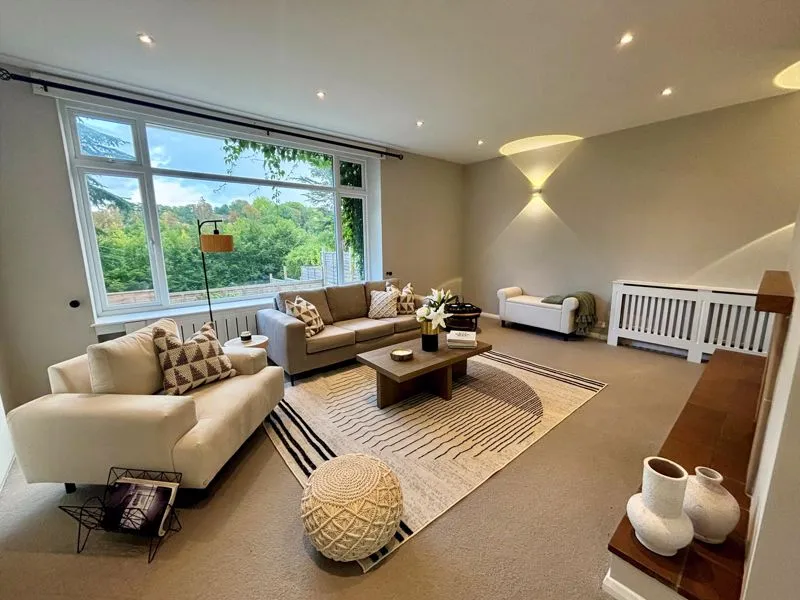 Abbots Lane, Kenley CR8 5JB, photo 3