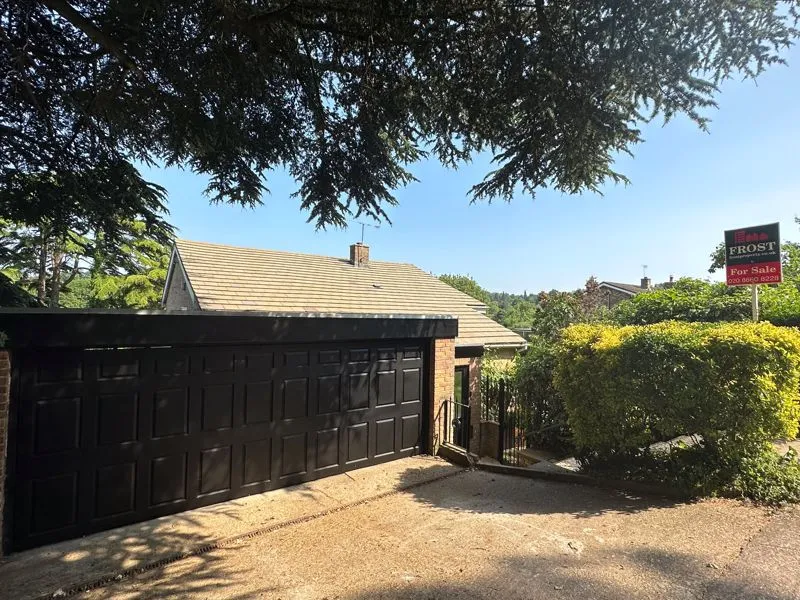Abbots Lane, Kenley CR8 5JB, photo 25