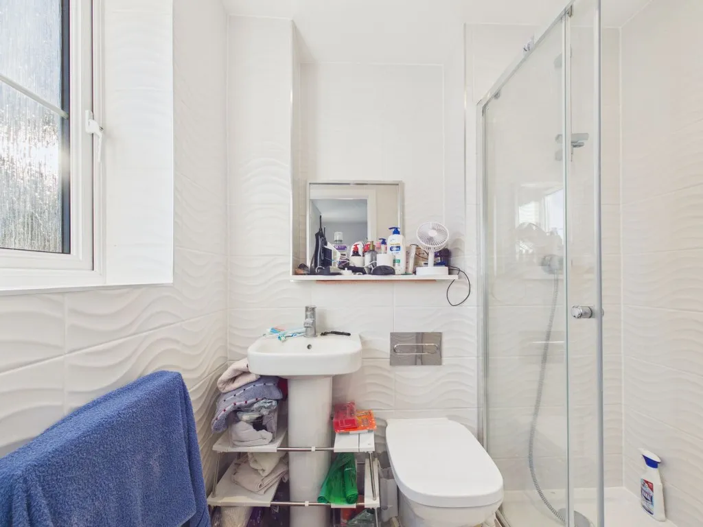 Jerome Row, Shinfield, RG2, photo 6
