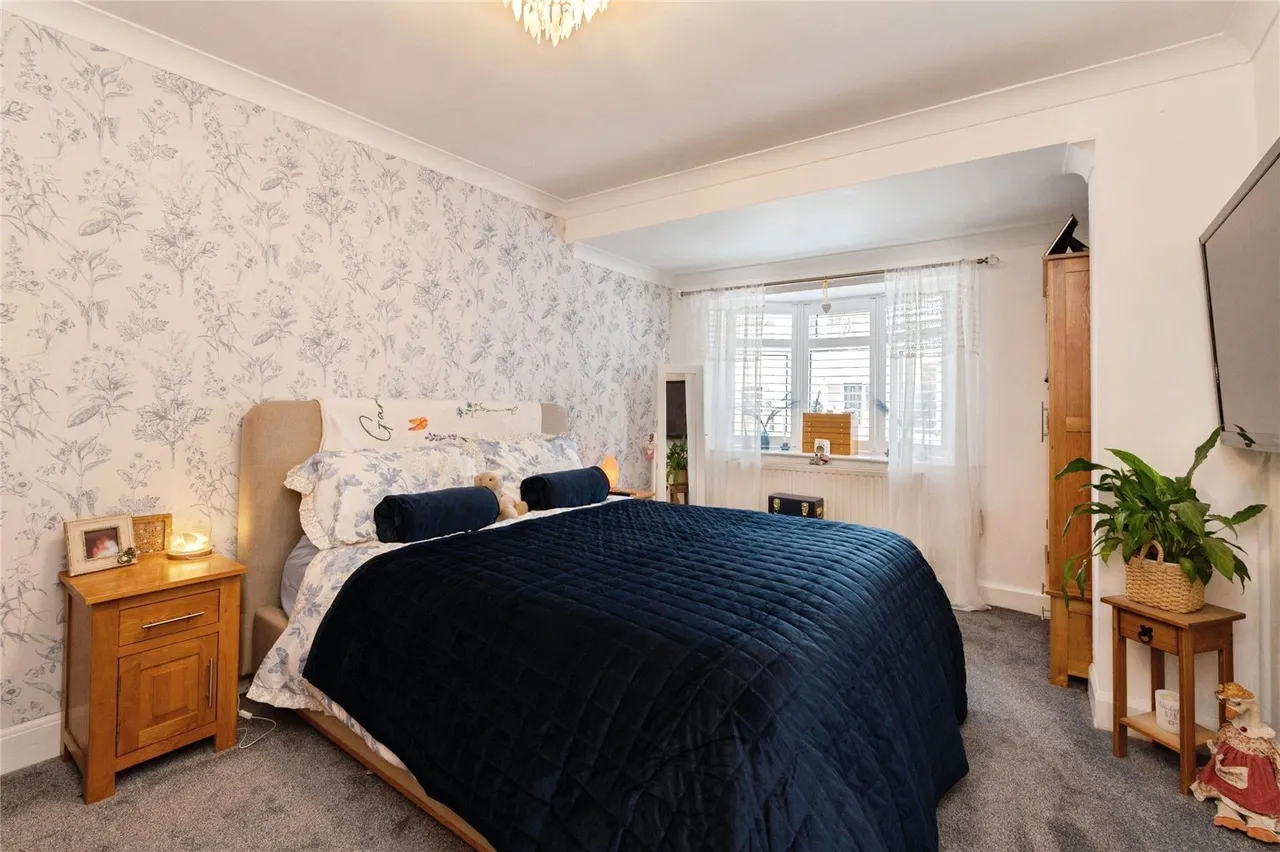 Alexandra Road, RAINHAM, Essex, RM13, photo 20