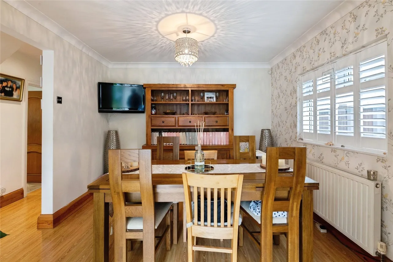 Alexandra Road, RAINHAM, Essex, RM13, photo 23