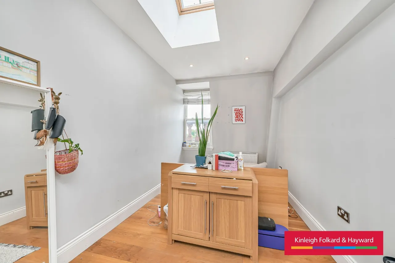 2, Electric Avenue, Brixton, London, SW9, photo 4