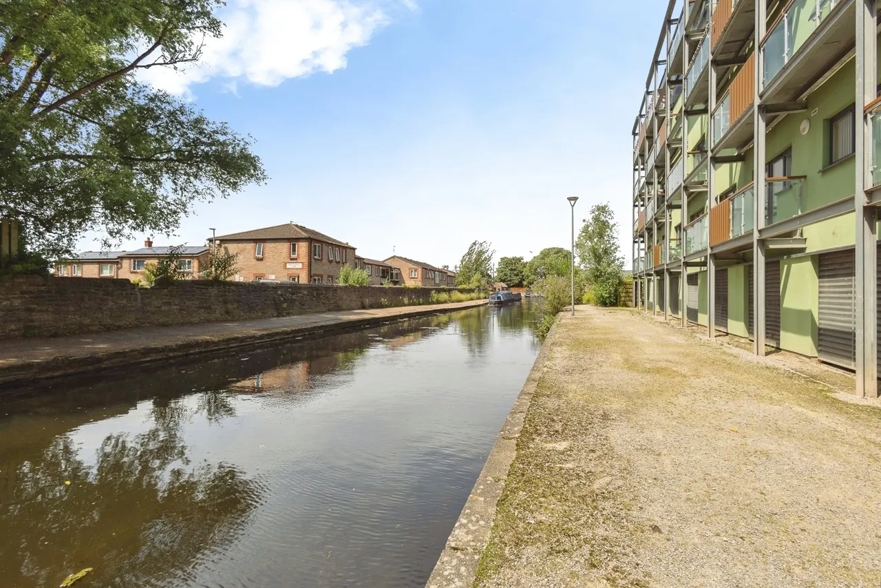 Droylsden Wharf Road, Droylsden, M43, photo 11