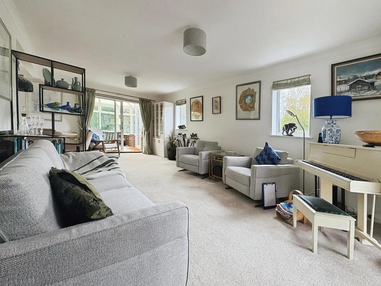 Halfway Close, Trowbridge, BA14, photo 2