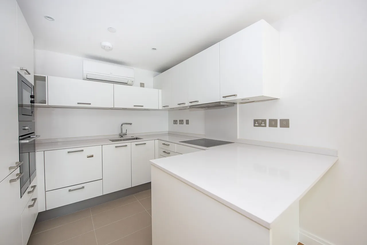 Albert Bridge Road, London, SW11, photo 4