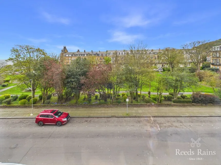 Prince of Wales Terrace, Scarborough, YO11, photo 16