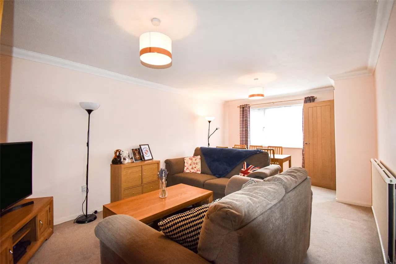 Basing Drive, Aldershot, Hampshire, GU11 3RL, photo 4