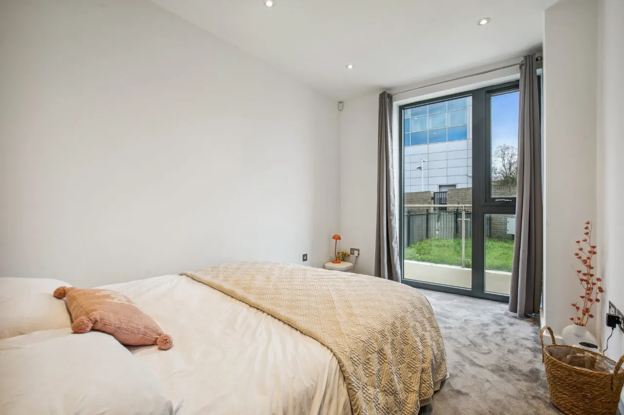 Gunnersbury Mews, London, W4, photo 4