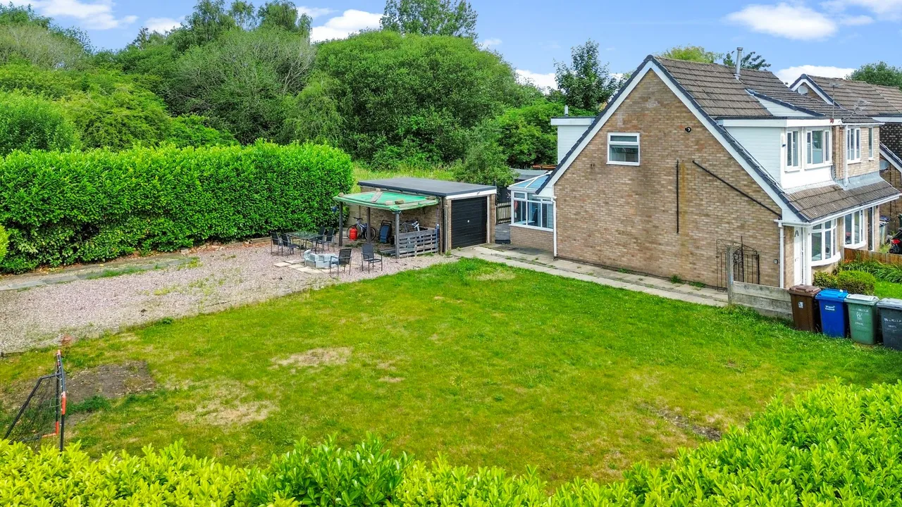 Lincoln Drive, Ashton-In-Makerfield, Wigan, Wigan, WN4 9HX, photo 20