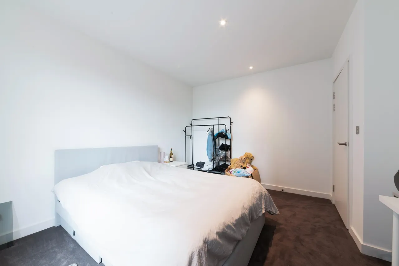 Orchard Place, London, E14, photo 9