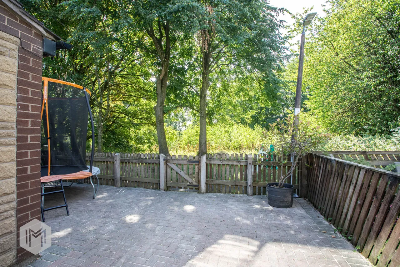 Kirkhope Walk, Bolton, BL1 3DG, photo 22