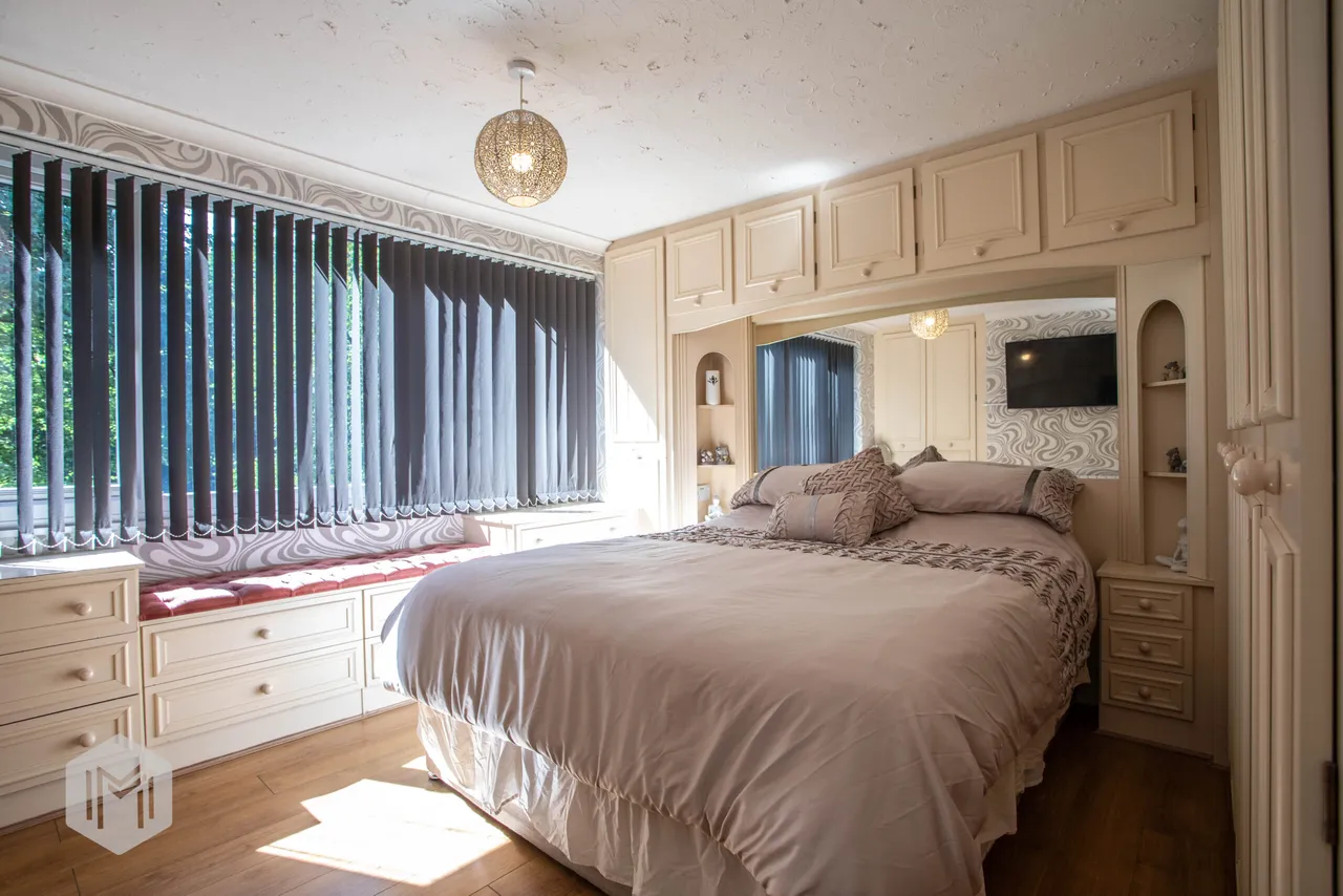 Kirkhope Walk, Bolton, BL1 3DG, photo 14