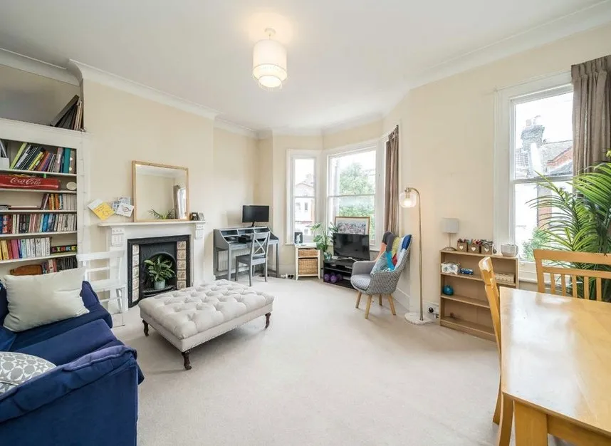 Sugden Road, Battersea, SW11, photo 2