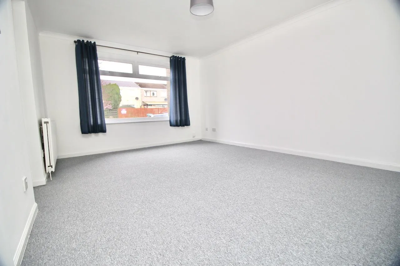 Lomond Place, Condorrat, G67 4JW, photo 3