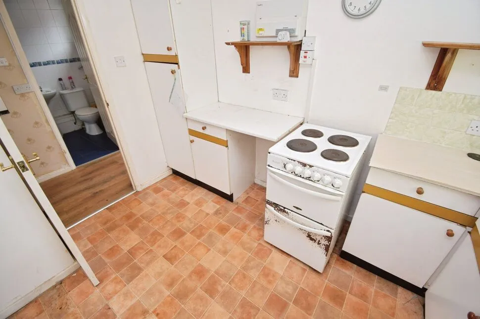Narberth Way, Walsgrave, CV2, photo 13