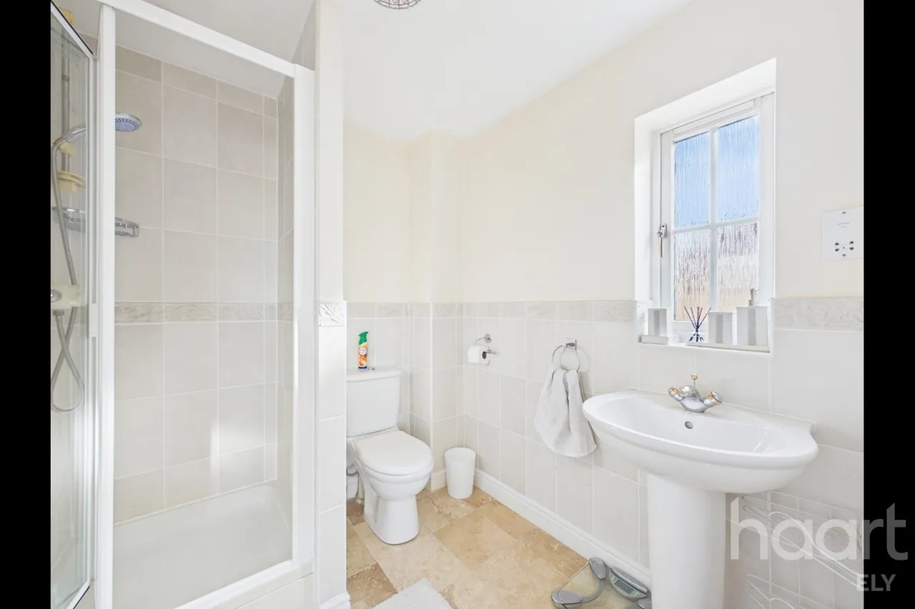 Alexander Chase, Ely, CB6, photo 12