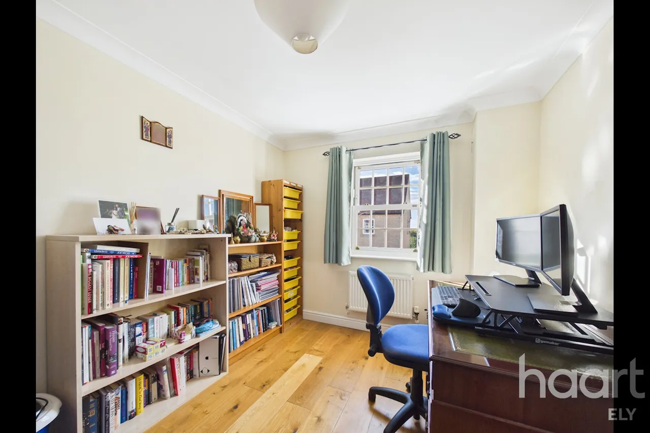 Alexander Chase, Ely, CB6, photo 14