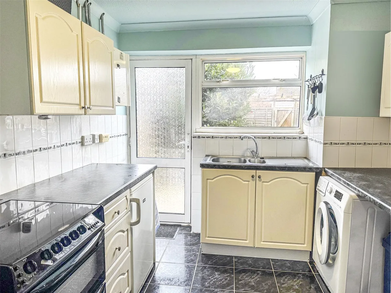 Green Way, Aldershot, Hampshire, GU12 4XA, photo 3