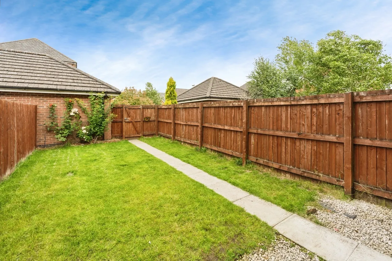 Glendale Walk, Great Sankey, WA5, photo 7