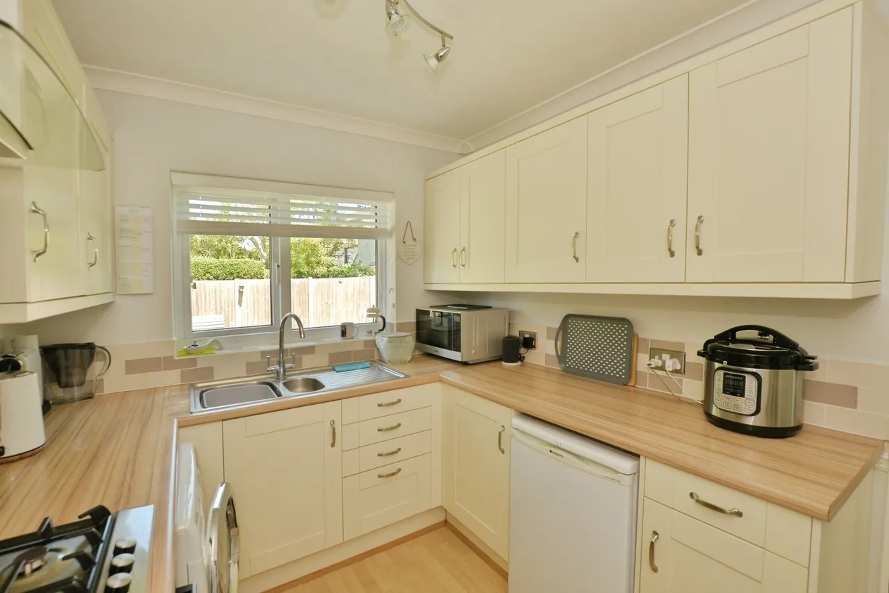 Tartane Lane, Dymchurch, Romney Marsh, Kent, TN29, photo 13
