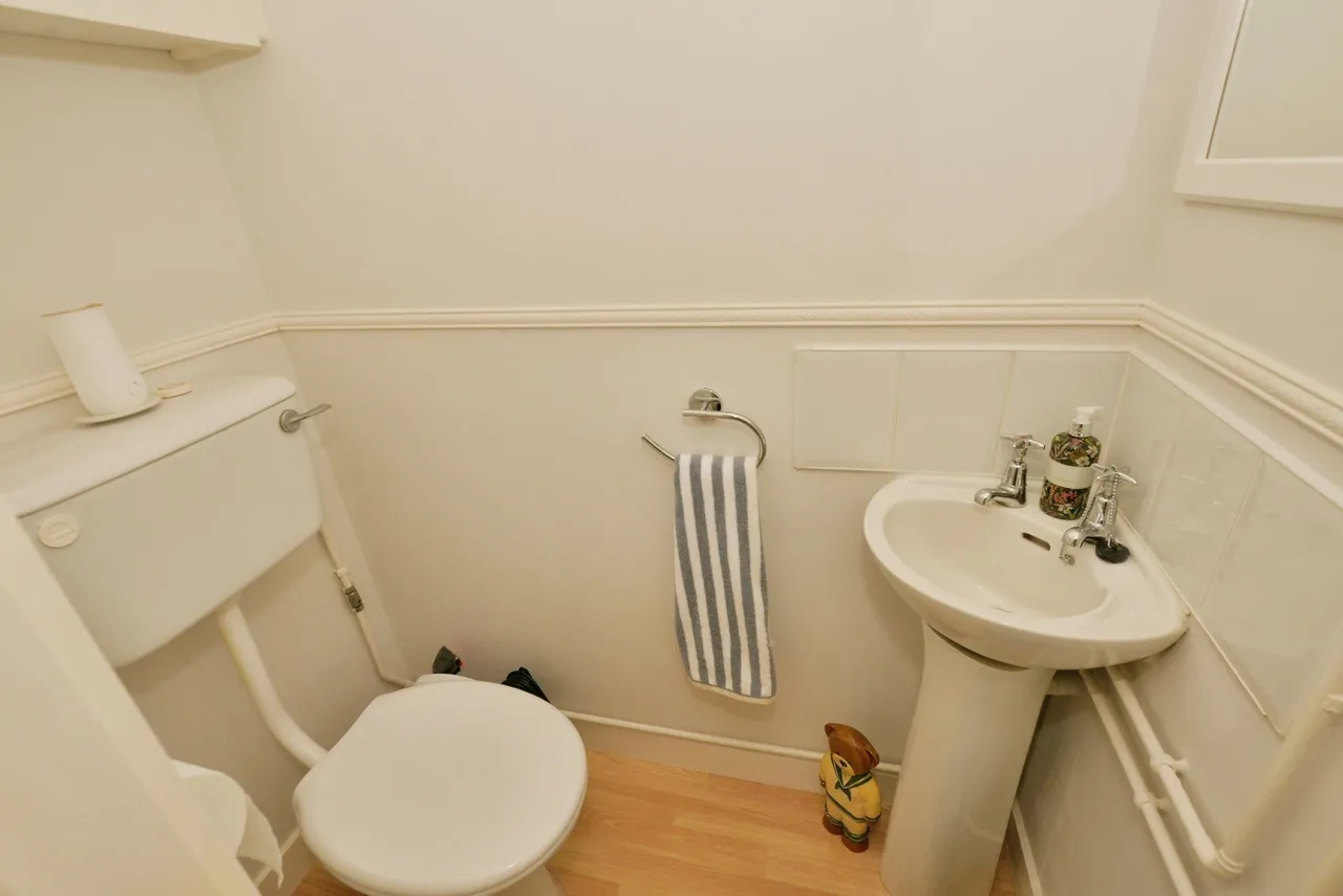 Tartane Lane, Dymchurch, Romney Marsh, Kent, TN29, photo 11