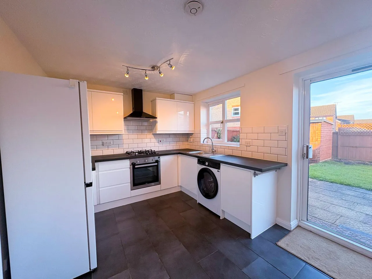 Stanley Park Drive, CH4, photo 4