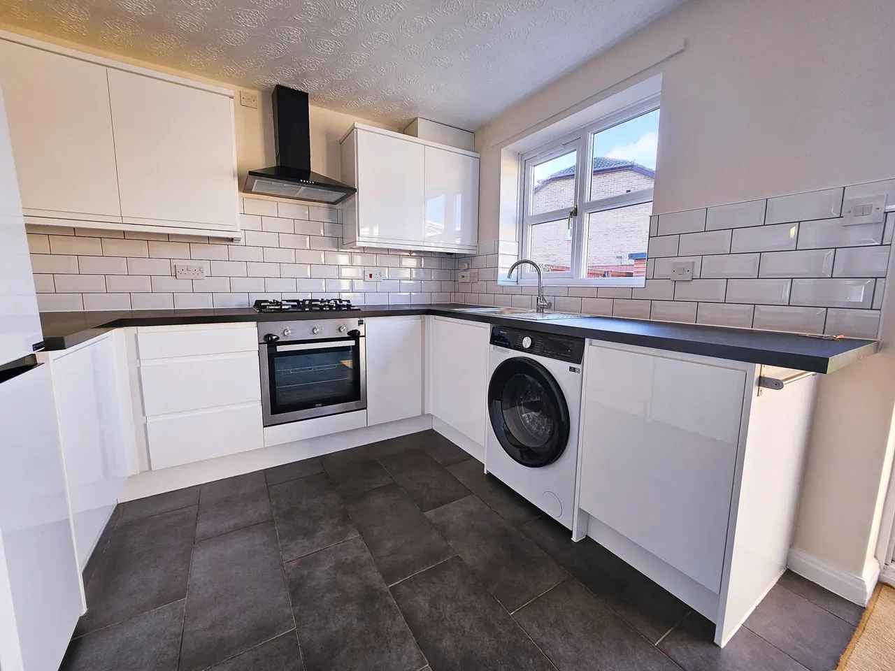 Stanley Park Drive, CH4, photo 6