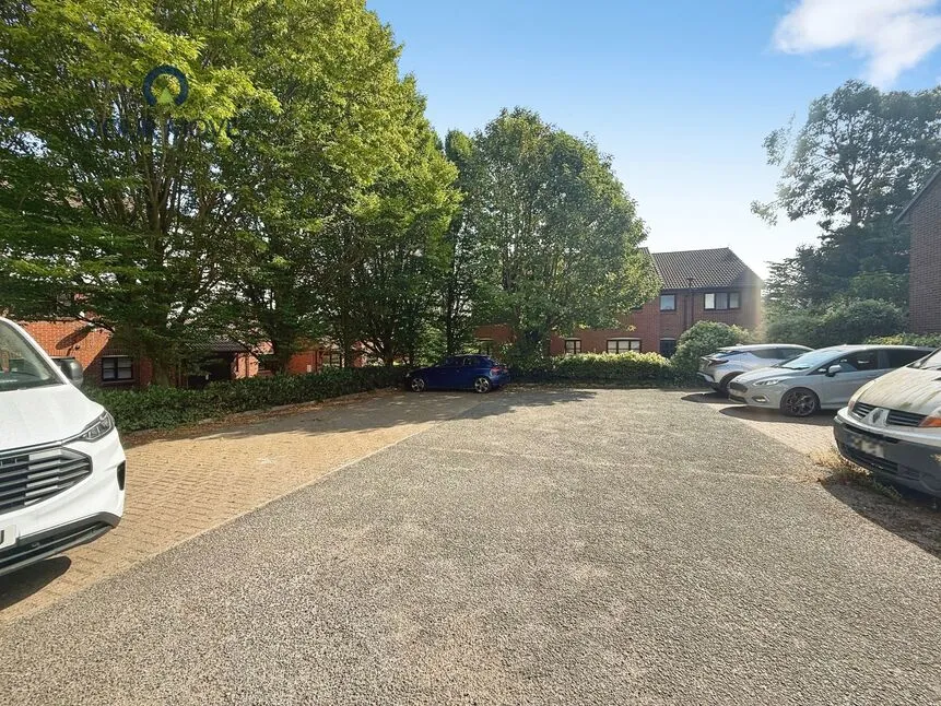 Unicorn Walk, Greenhithe, Kent, DA9, photo 10