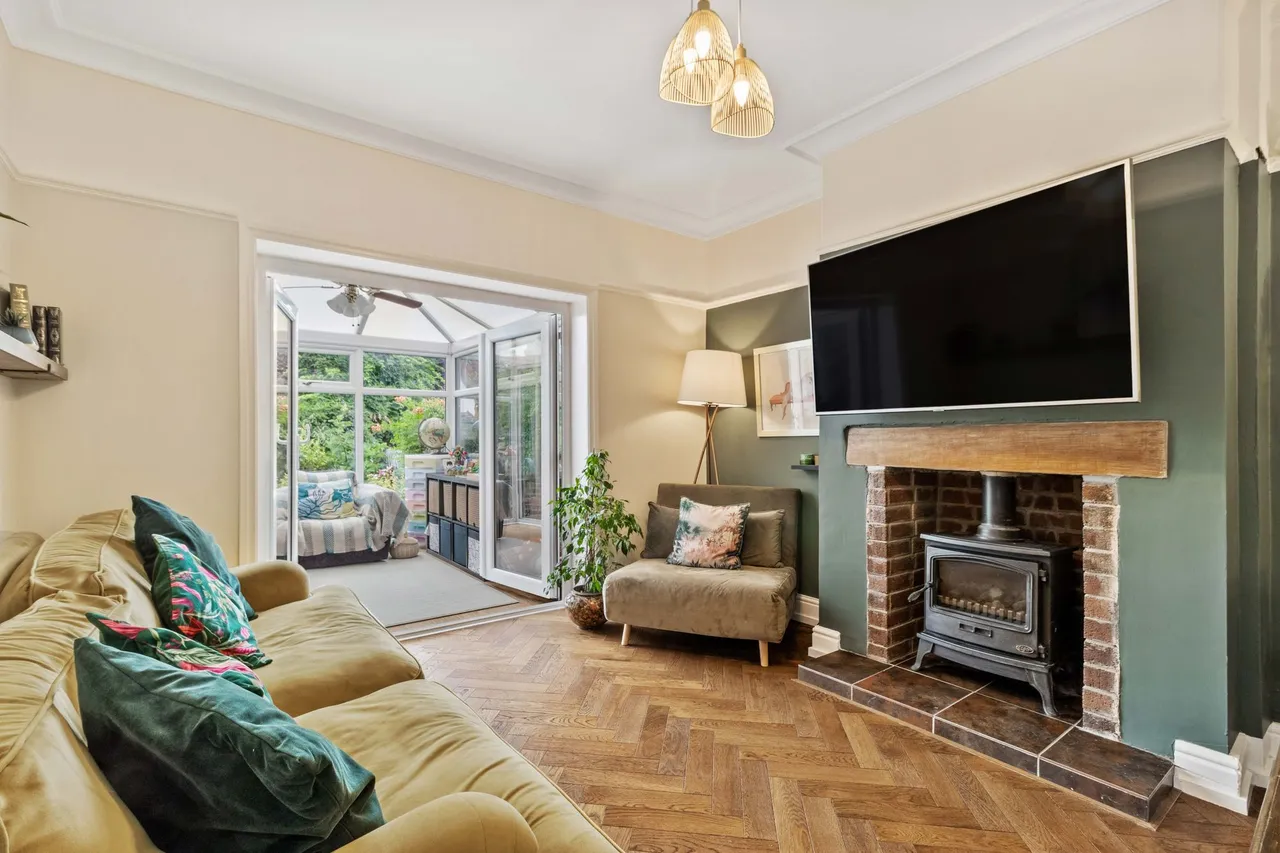 Newlands Road, Stockton Heath, Warrington, WA4 2DS, photo 5