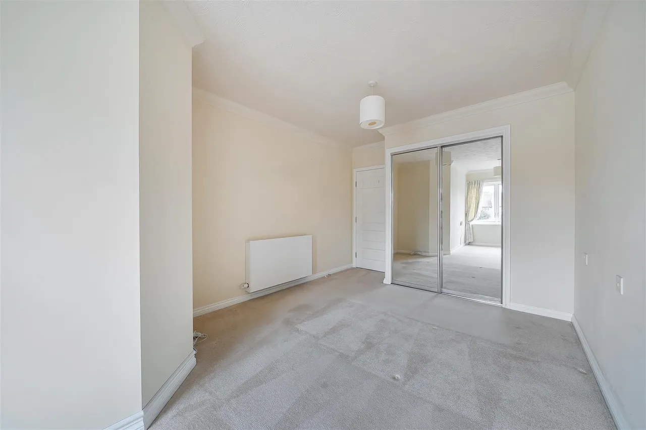 West Street, Newbury, RG14, photo 7