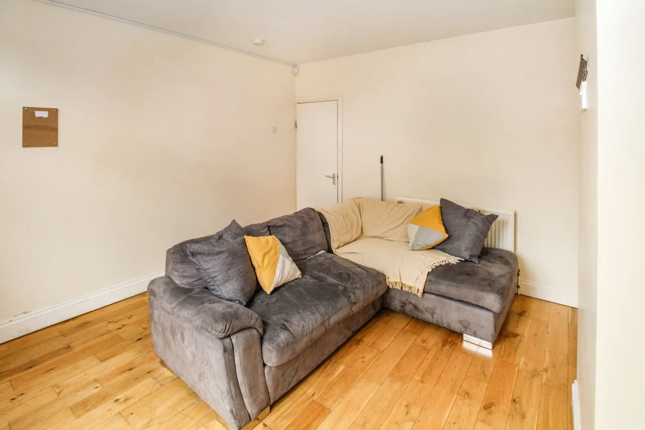 5 bed house to rent, Beamsley Terrace, Hyde Park, LS6