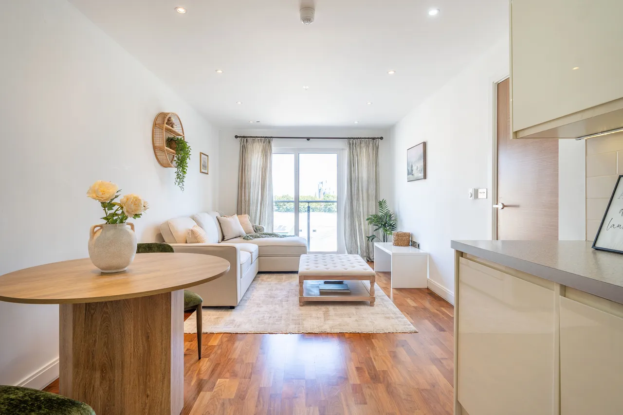 4 Holman Road, London, SW11, photo 11