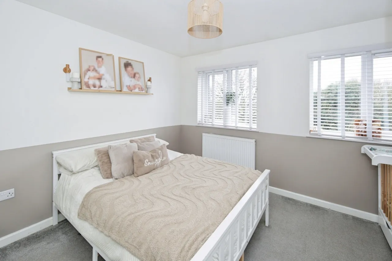 Lawnsdale Close, Coleshill, B46, photo 12