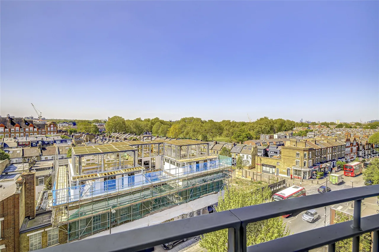 Wandsworth Bridge Road, Fulham, London, SW6, photo 6
