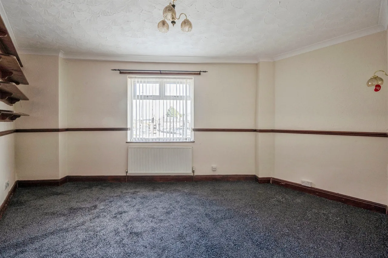 Doncaster Road, Mexborough, photo 7