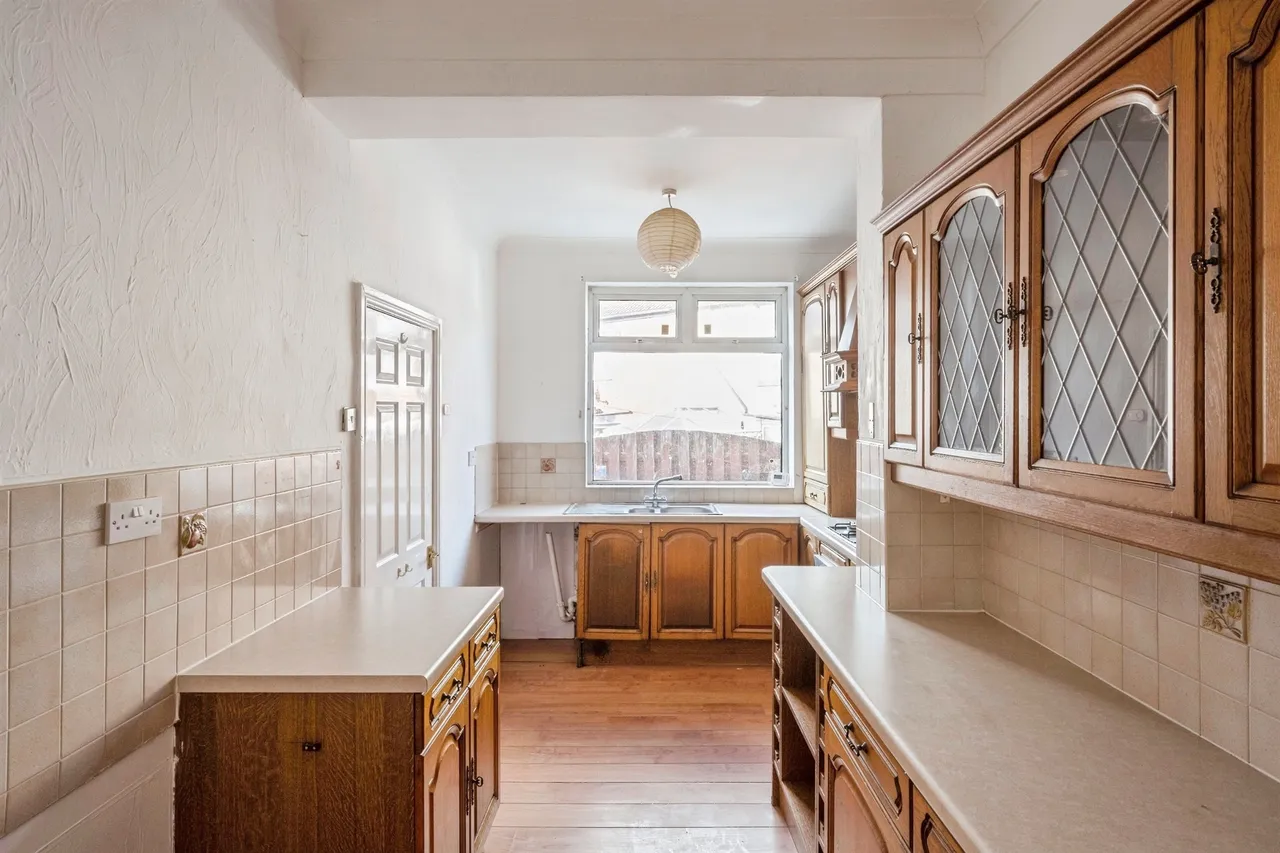 Doncaster Road, Mexborough, photo 11