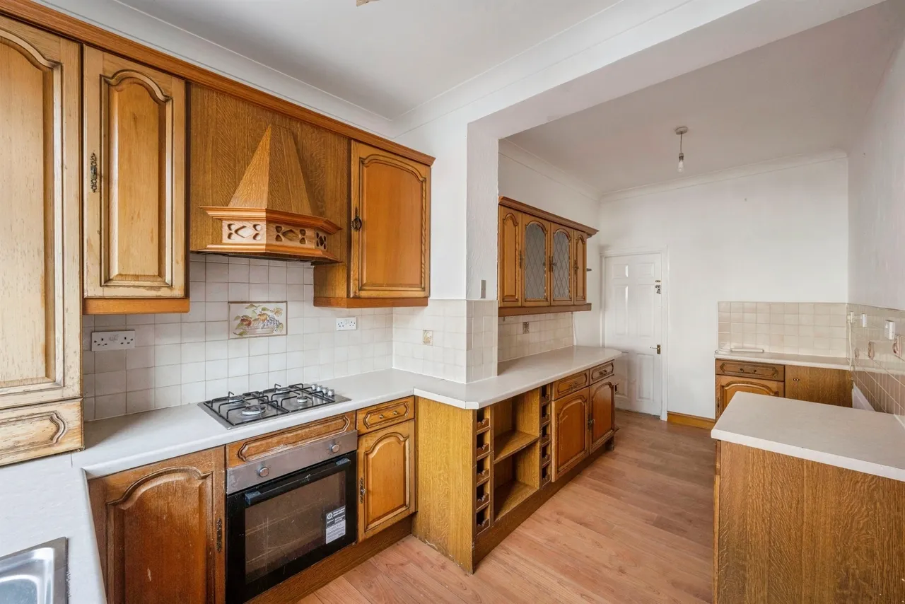 Doncaster Road, Mexborough, photo 3