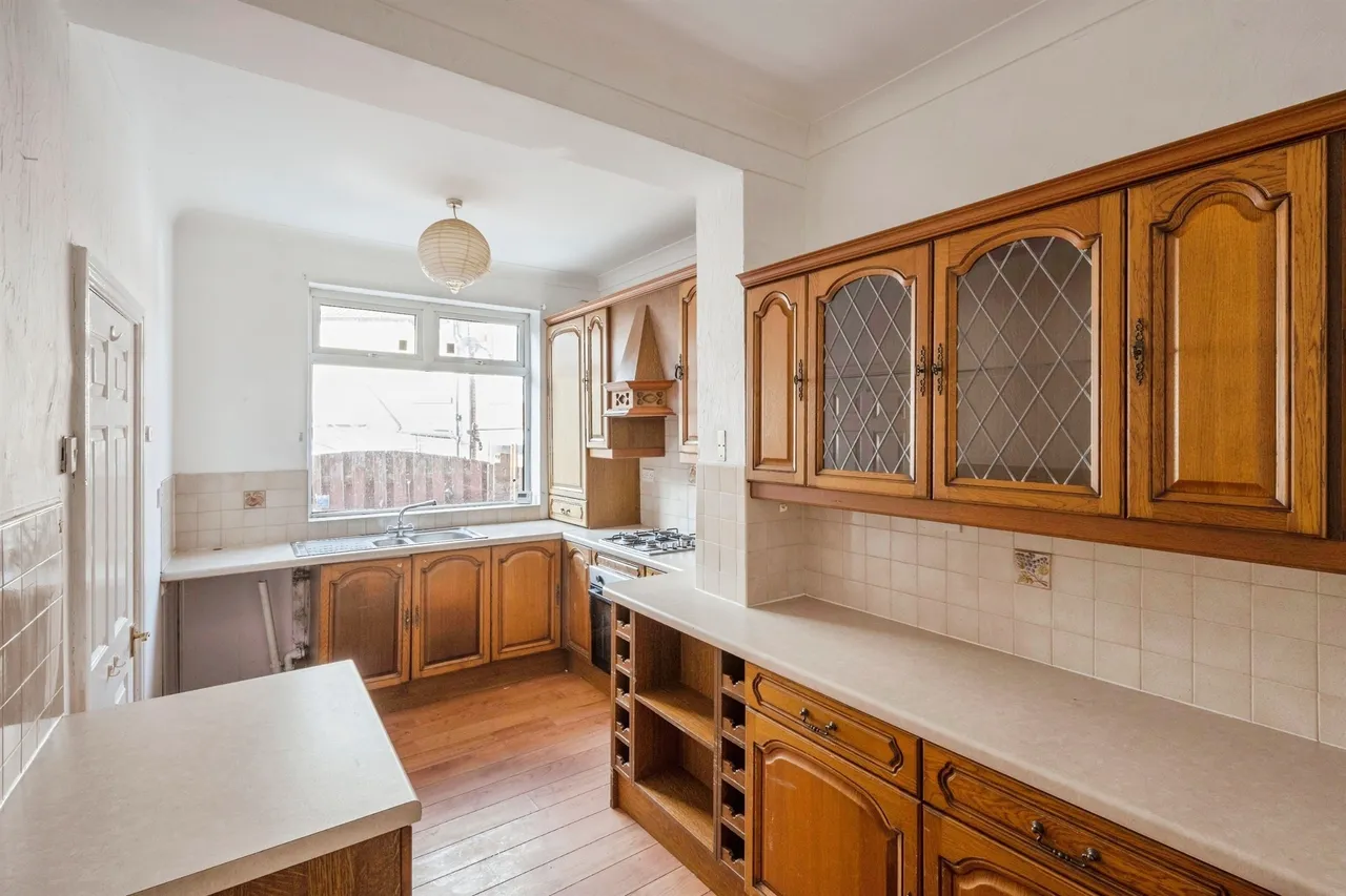 Doncaster Road, Mexborough, photo 10
