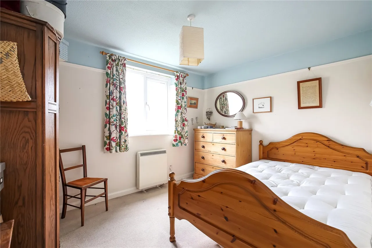 Elm Close, Pitton, Salisbury, Wiltshire, SP5 1EU, photo 7