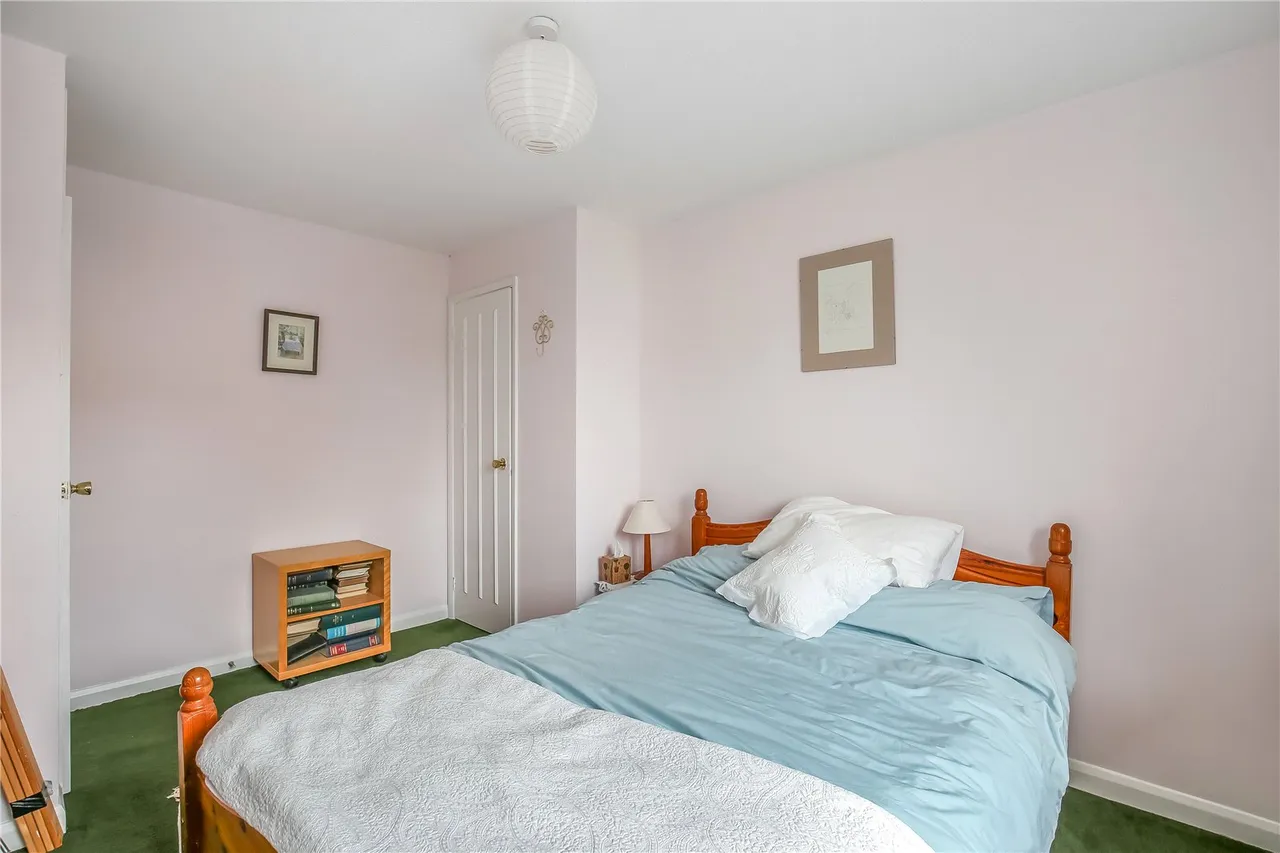 Elm Close, Pitton, Salisbury, Wiltshire, SP5 1EU, photo 10