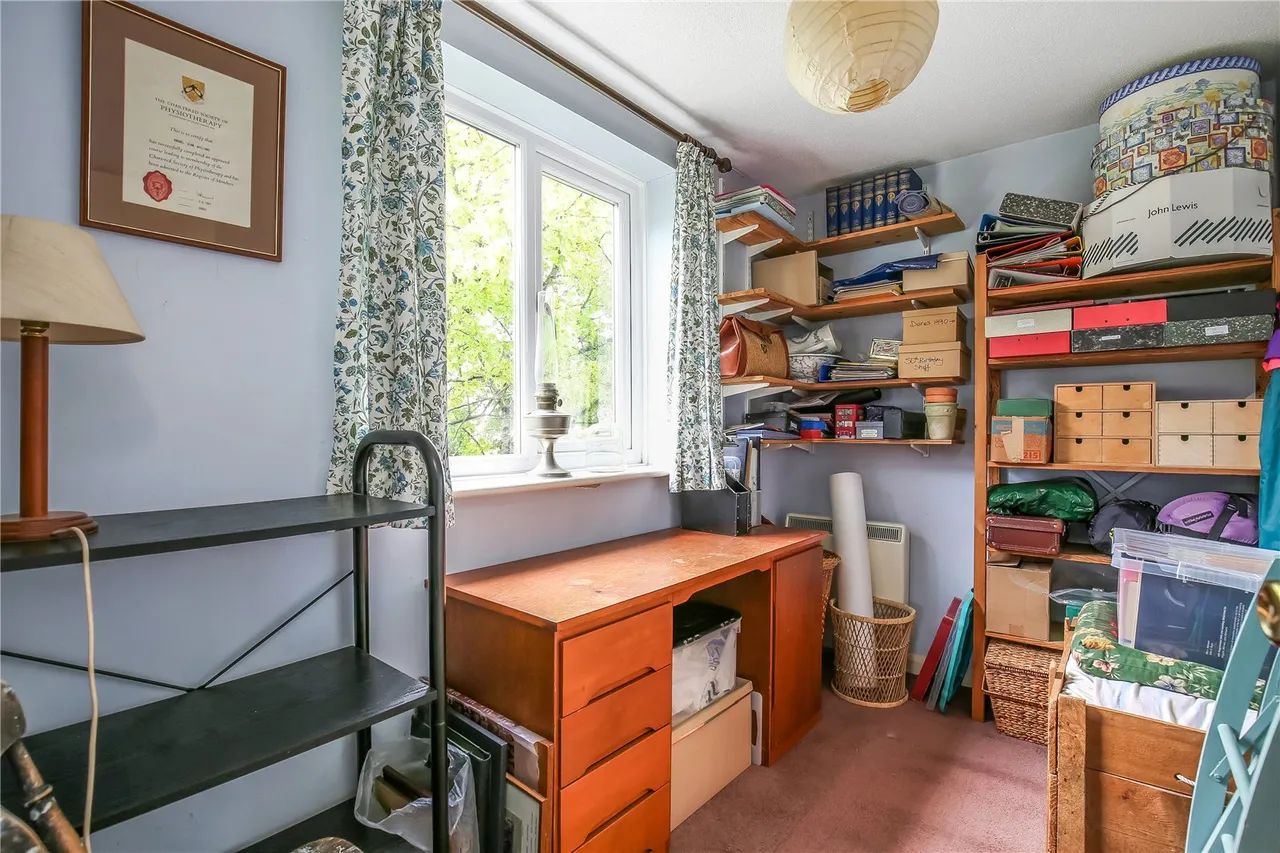 Elm Close, Pitton, Salisbury, Wiltshire, SP5 1EU, photo 11