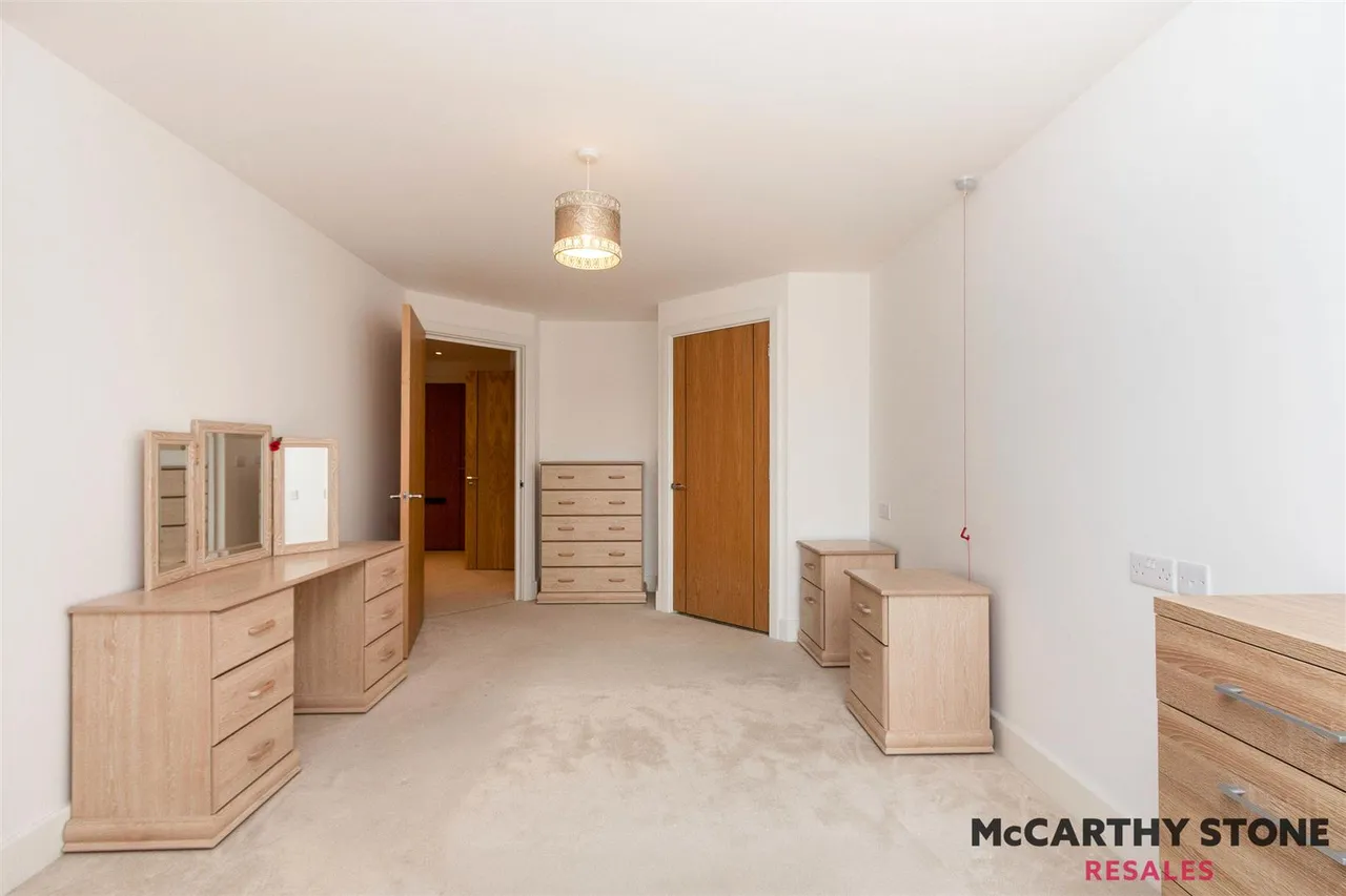 Fleet Road, Fleet, GU51, photo 12