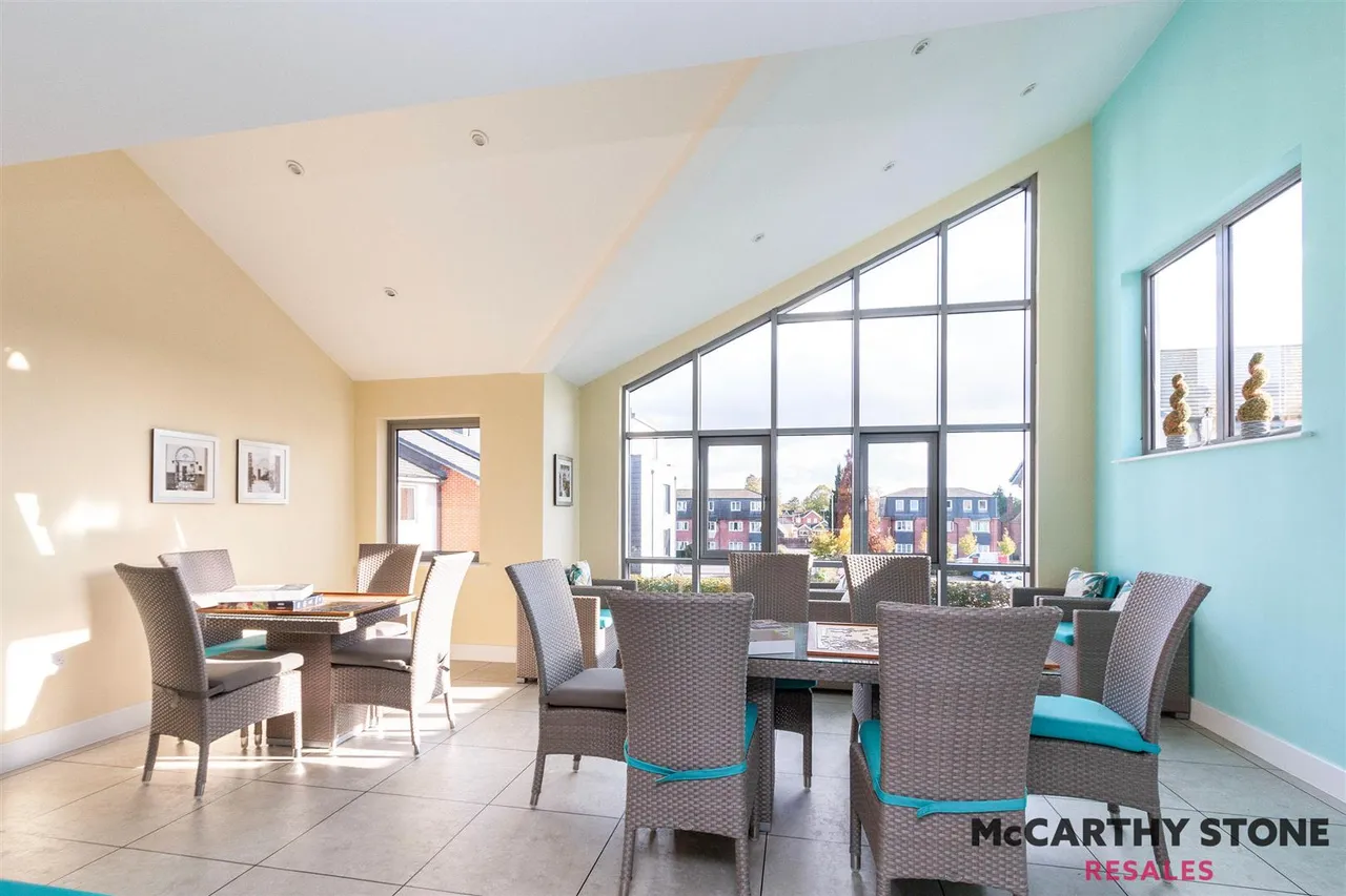 Fleet Road, Fleet, GU51, photo 17