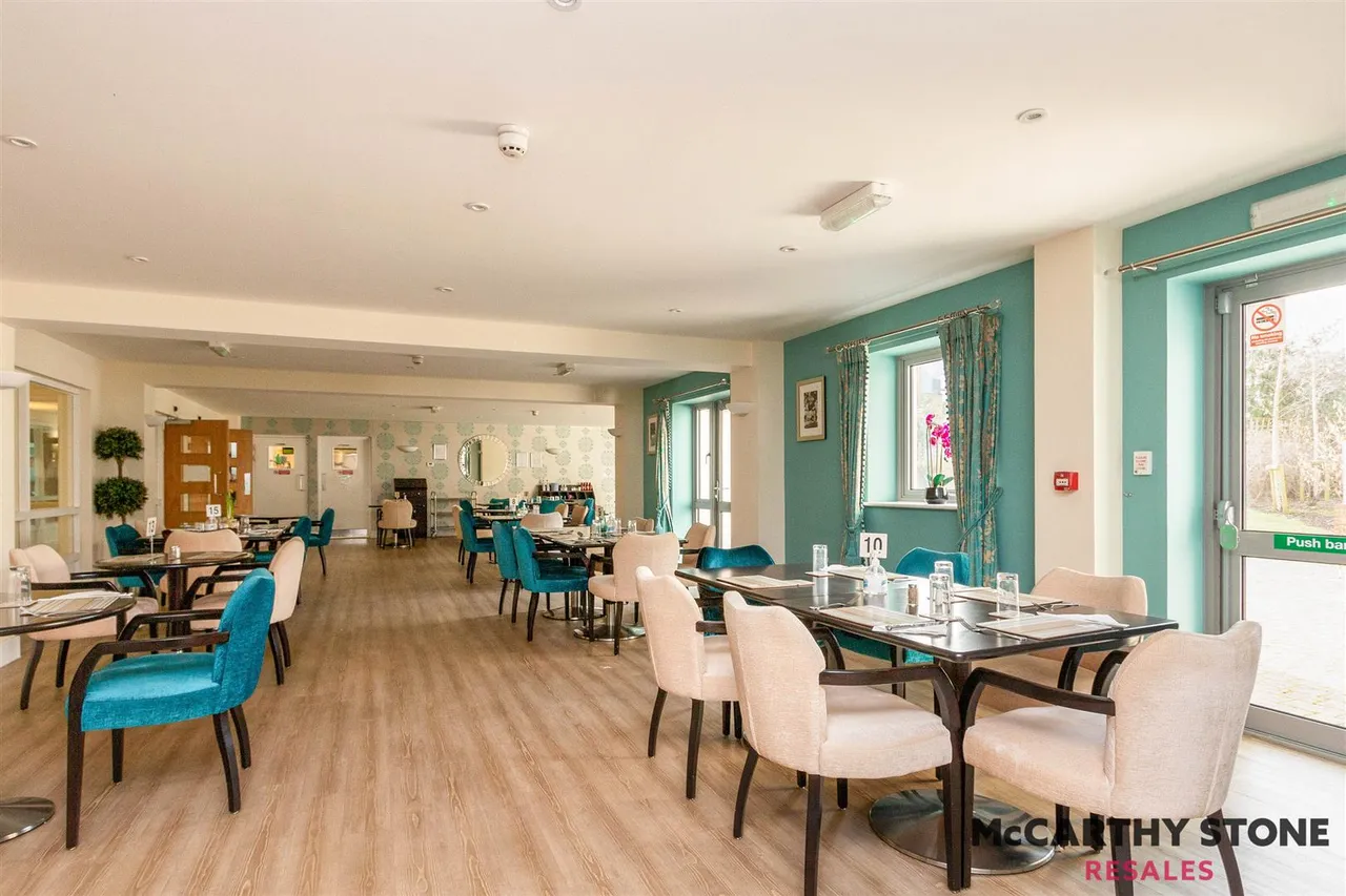 Fleet Road, Fleet, GU51, photo 16