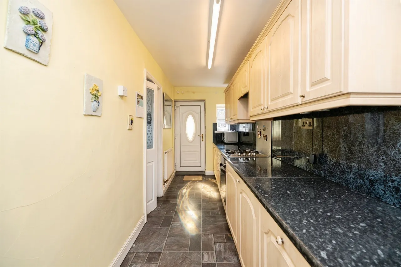 Eastwood Road, Dudley, photo 6