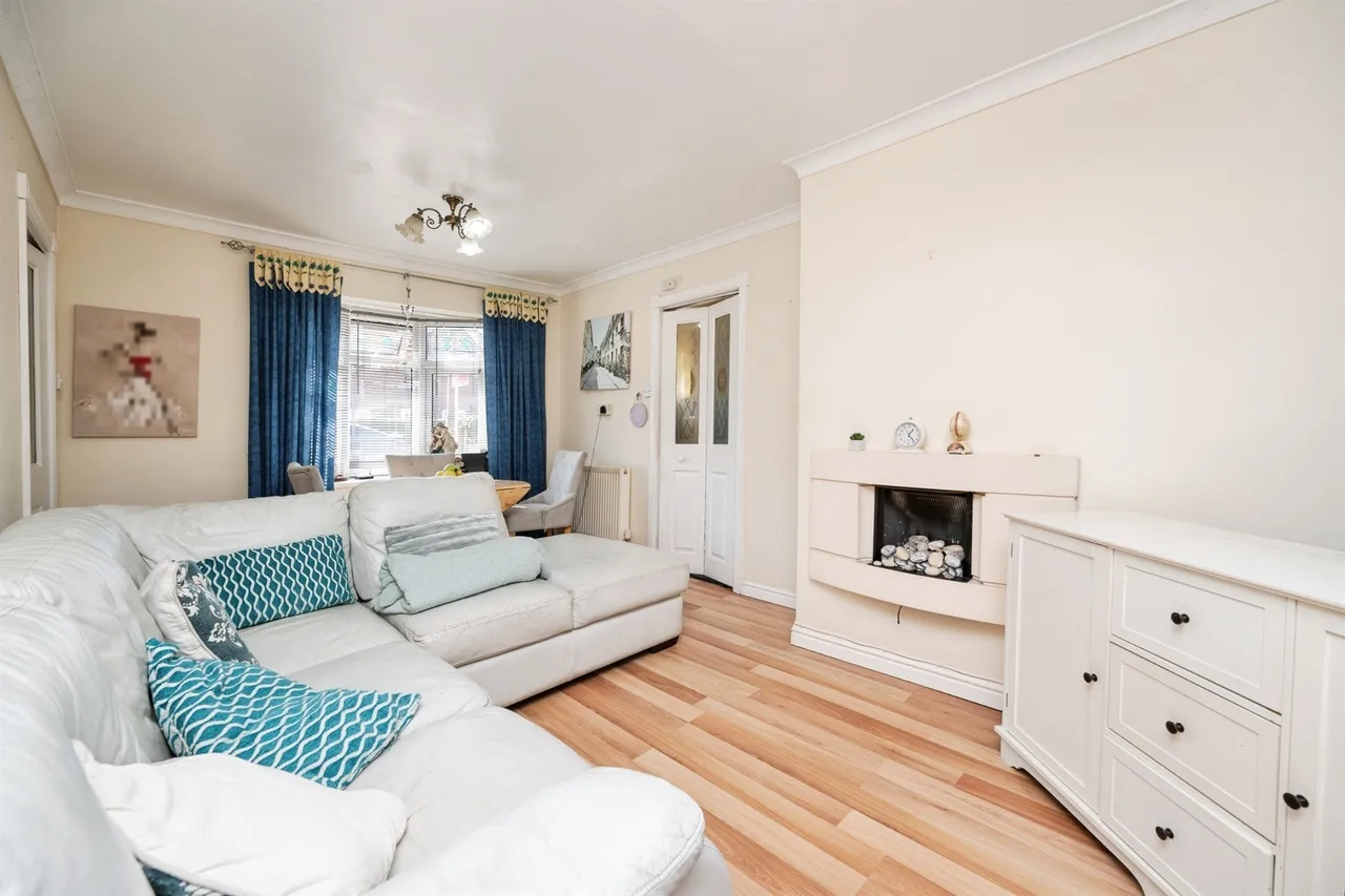 Eastwood Road, Dudley, photo 9
