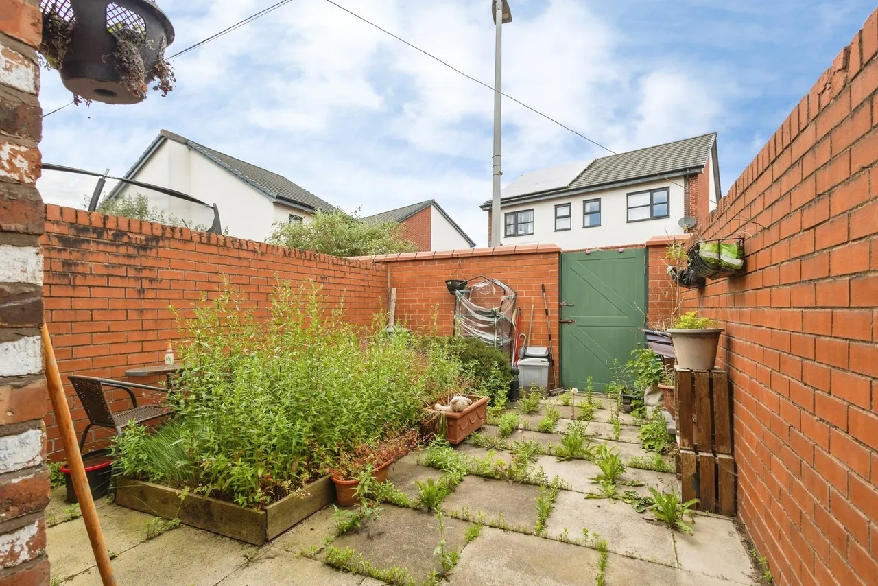 Thornton Road, Manchester, Greater Manchester, M14, photo 21