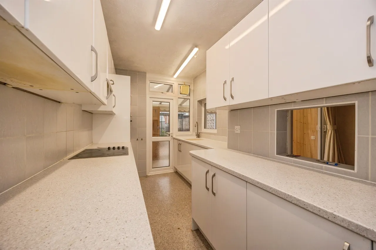 Magdalen Road, Portsmouth, PO2, photo 8