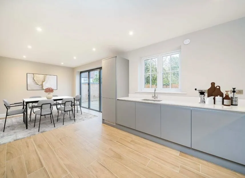 Orchard Road, Chessington, KT9, photo 4