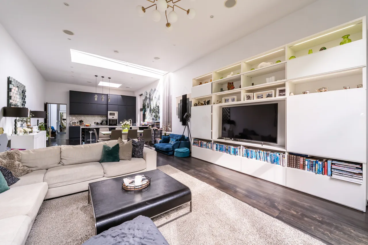 Ebury Mews, London, N5, photo 13
